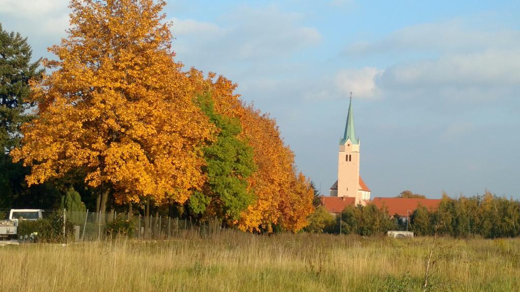 Sloneczne Apartamenty Sobótka Esterno foto